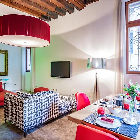 La Corte Dei Cuoridoro 1 Charming Apartment In San Marco דירה